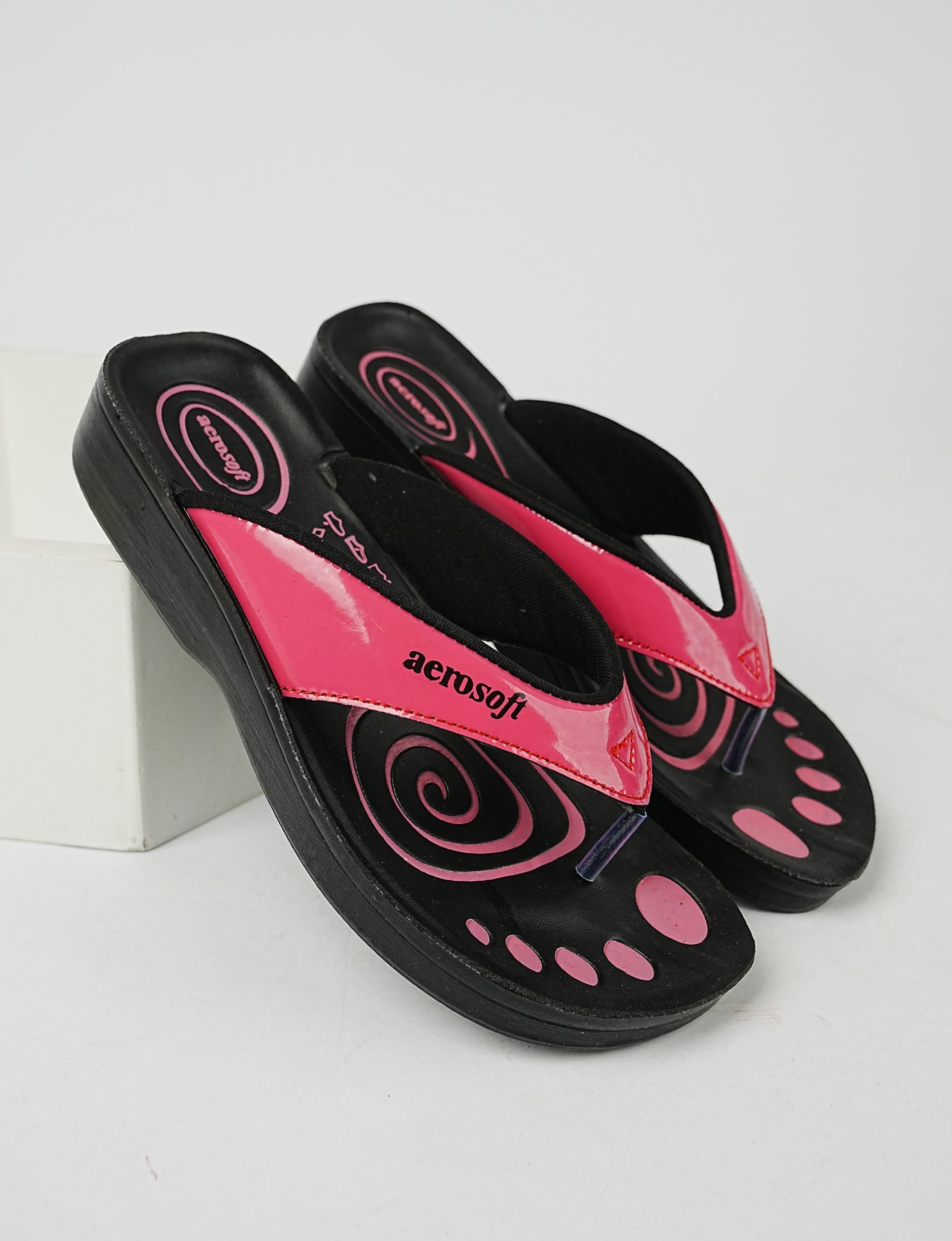 WOMEN SLIPPER LA-0810 BLACK